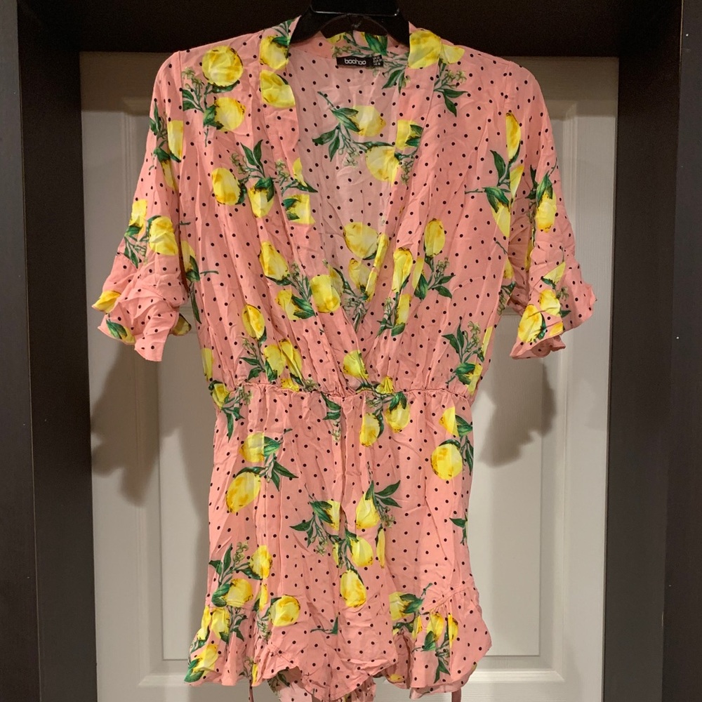 BooHoo Plus Size Romper Size 18